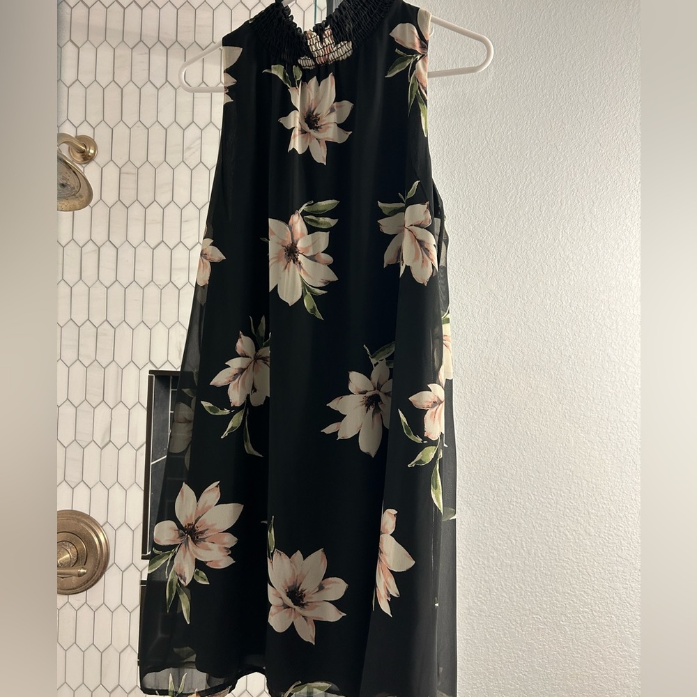 NWOT Boutique High Neck Floral Dress